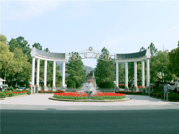 安贤陵园怎么样？安贤陵园购墓电话是多少？